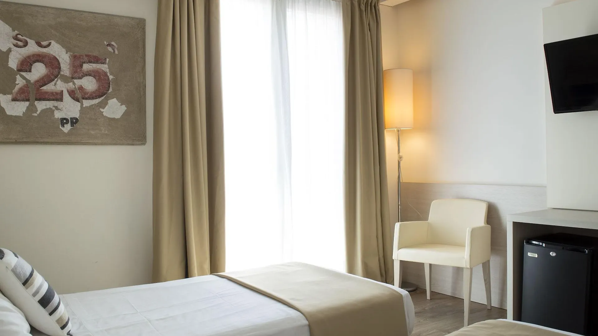 Hotel Alexander Mestre