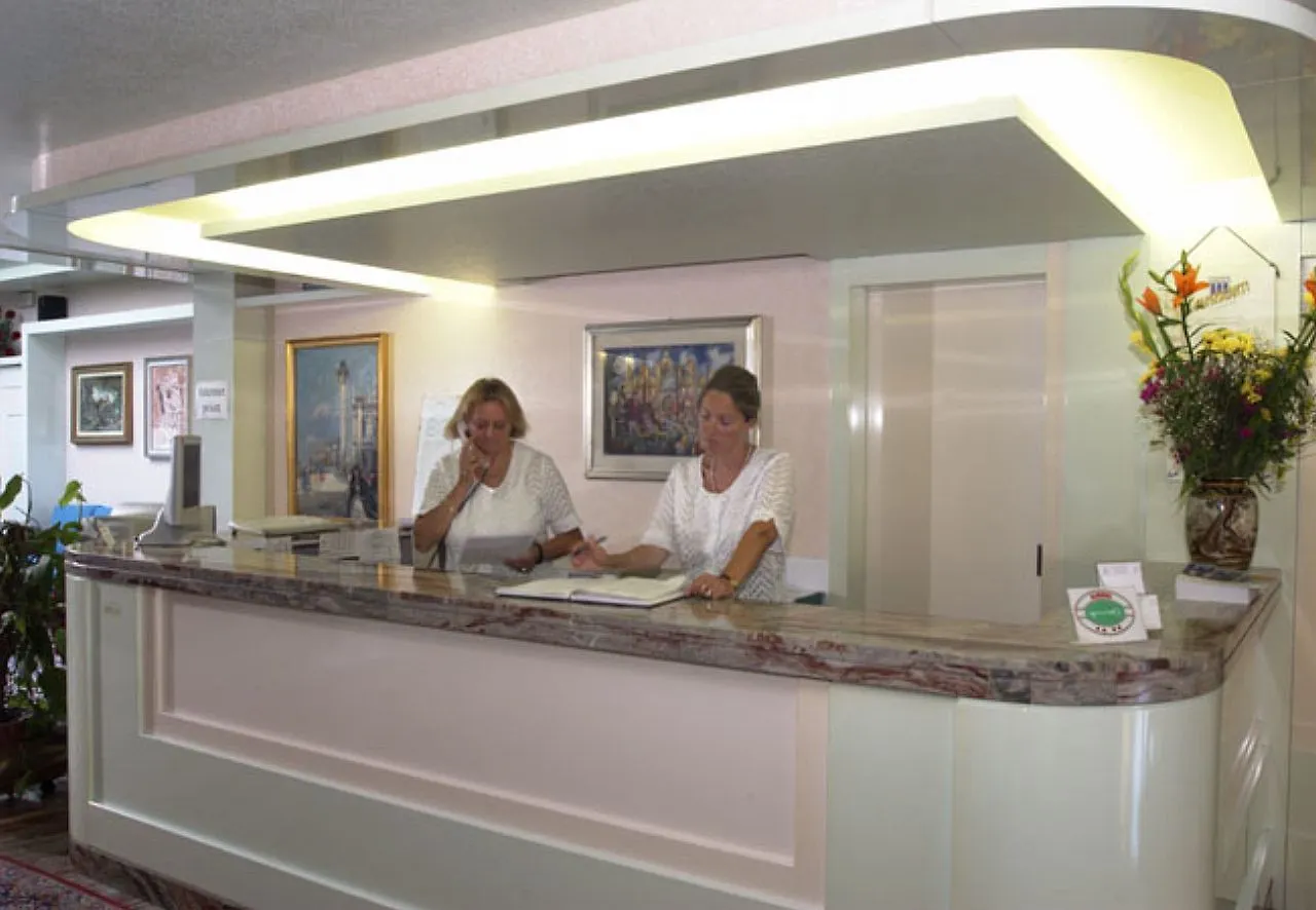 Hotel Alexander Mestre