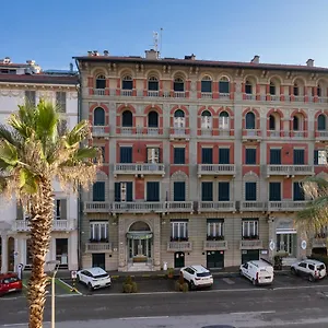 Esplanade 4* Viareggio
